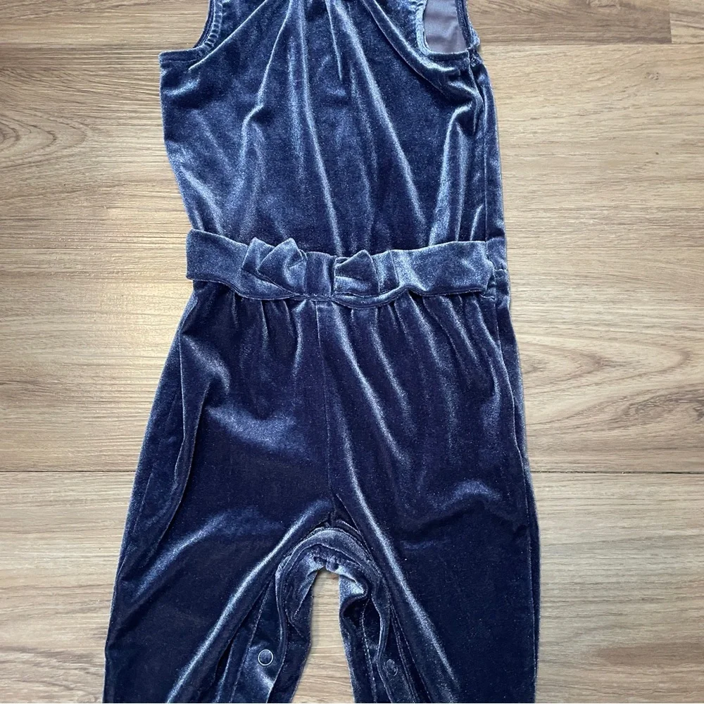 Osh Kosh Velvet Jumpsuit Toddler Size 2T